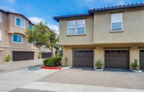Condo at 14676 Via Fiesta, San Diego CA 92127