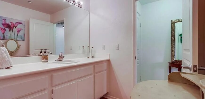 Condo at 14676 Via Fiesta, San Diego CA 92127