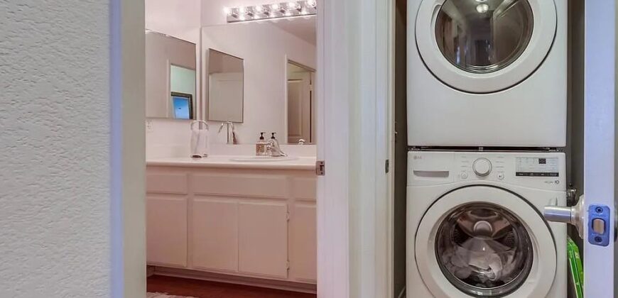 Condo at 14676 Via Fiesta, San Diego CA 92127